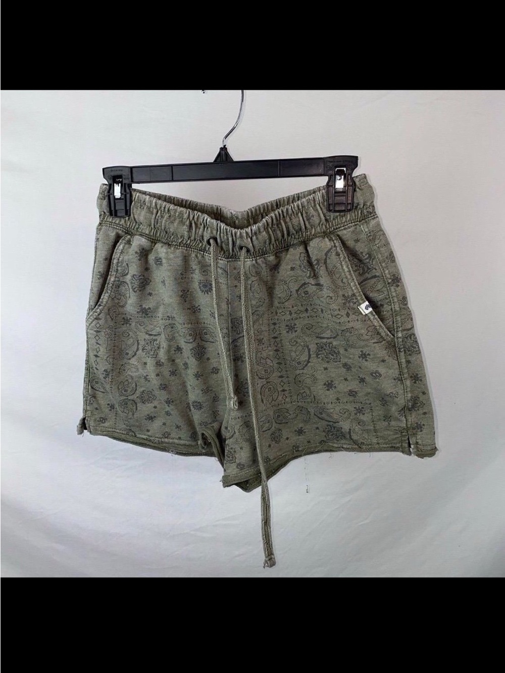 NEW Shorts - Picture 8 of 10